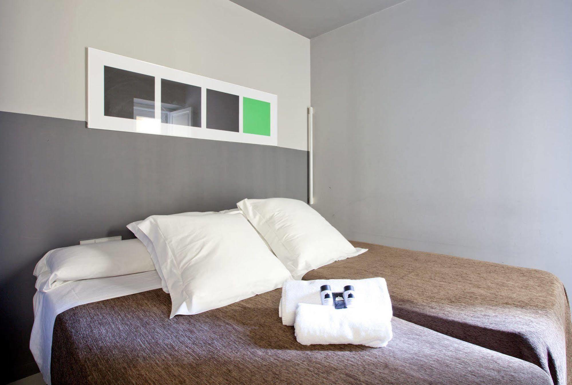 Cosy Rooms Tapineria Валенсія Екстер'єр фото